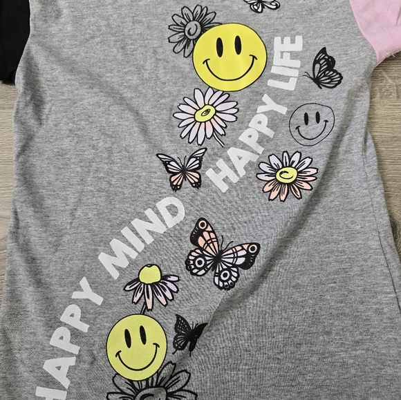 New With Tags Girls Size 10-12 Happy Mind Happy Life T-Shirt Flowers Happy Faces - Picture 3 of 7